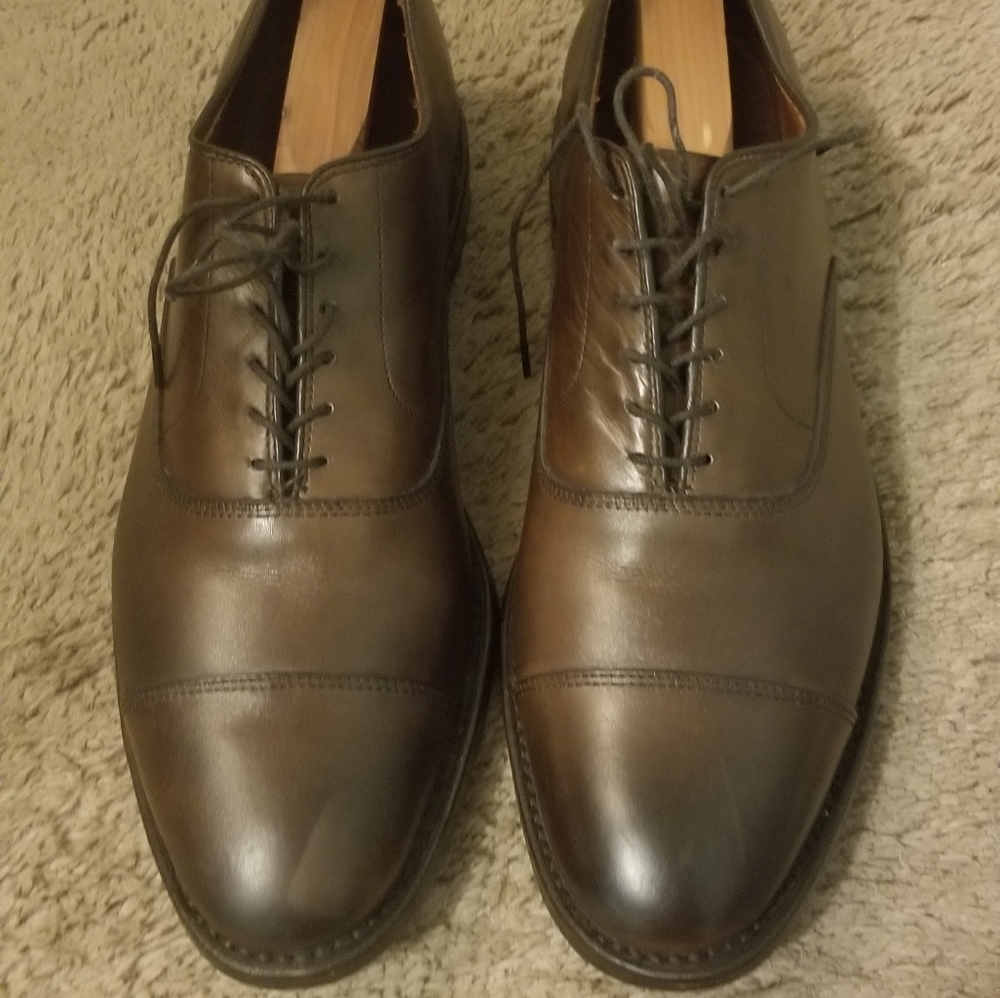 Allen Edmonds Park Ave